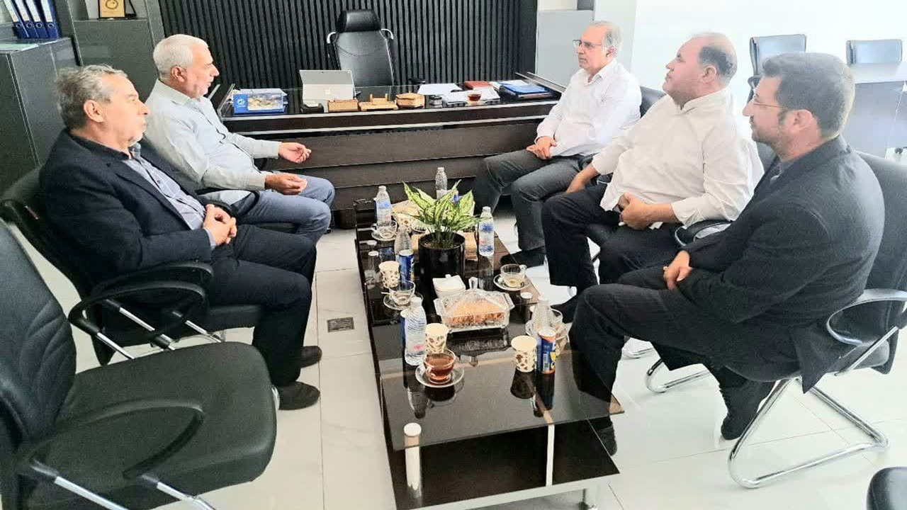 جلسه ایثارگران